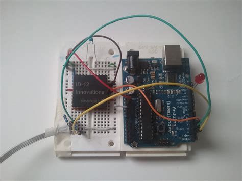 http www.instructables.com id reading-rfid-tags-with-an-arduino|Arduino rfid tag uid.